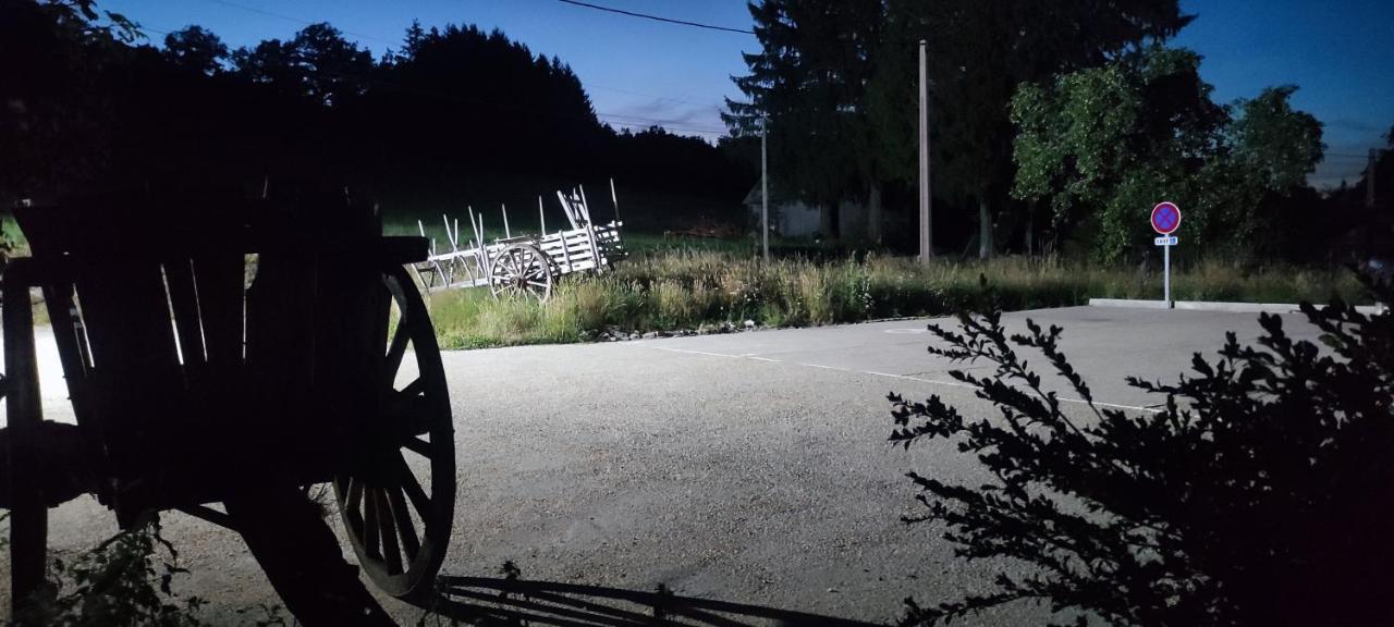 Le Pas Du Loup Villa Royere-de-Vassiviere Exterior foto